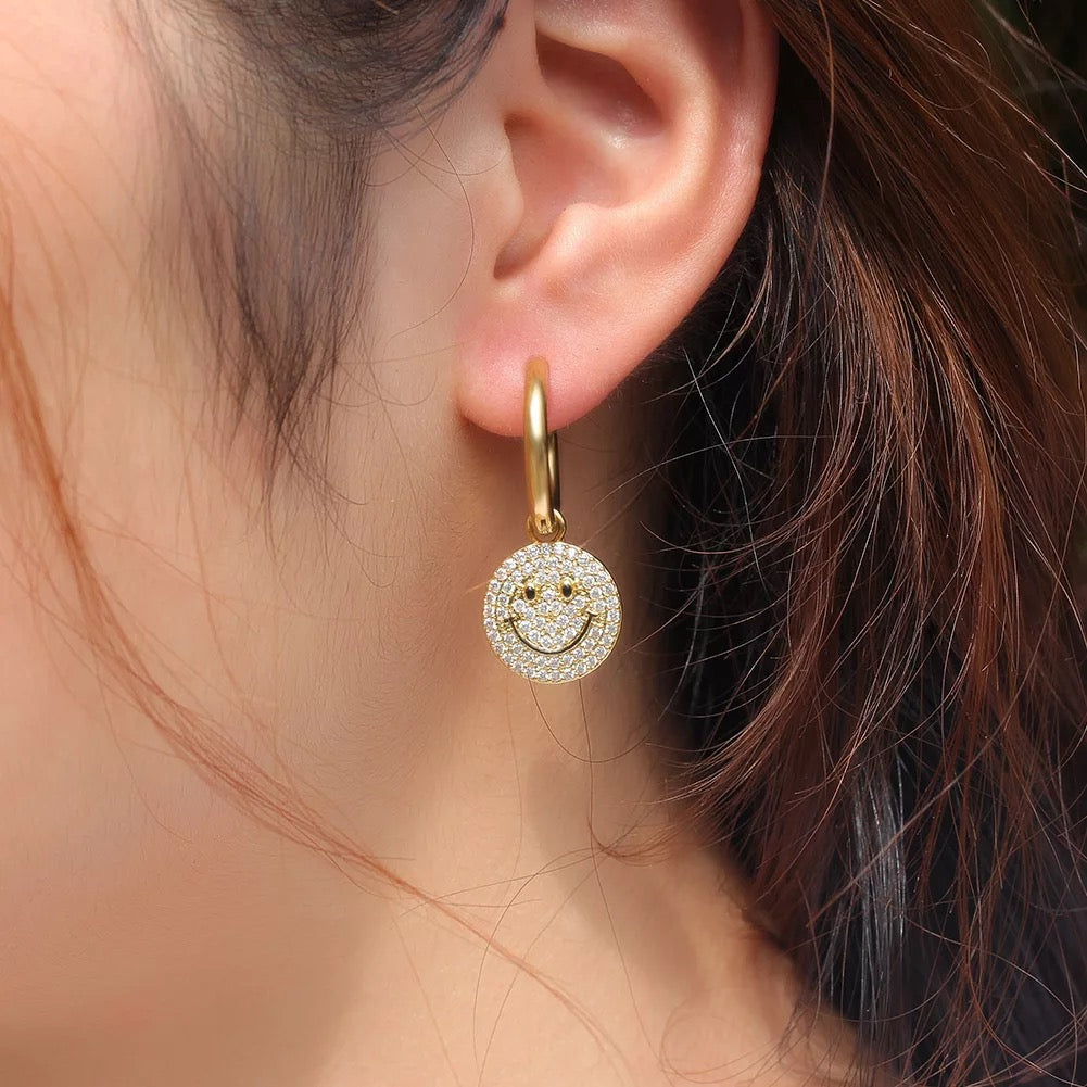 Let’s be happy earrings