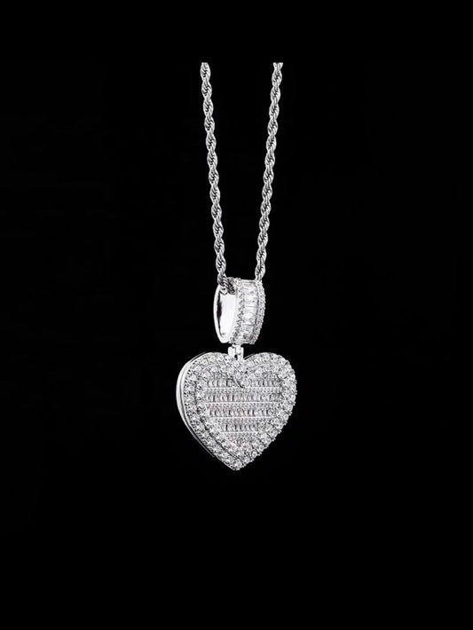 Heart pendant